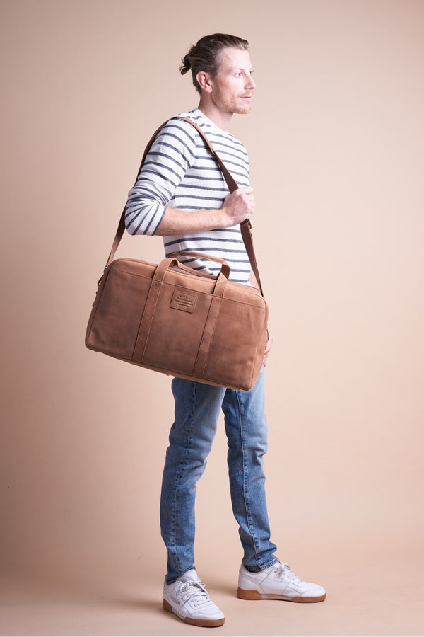 Otis Weekender - cestovní kožená taška