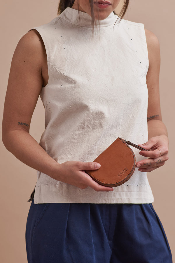 Laura Coin Purse - peněženka na mince ve tvaru půlměsíce