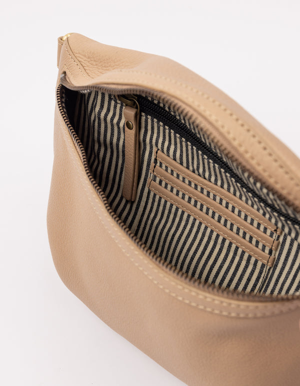 Milo - kožená ledvinka