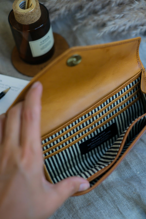 Envelope Pixie - kožená peněženka