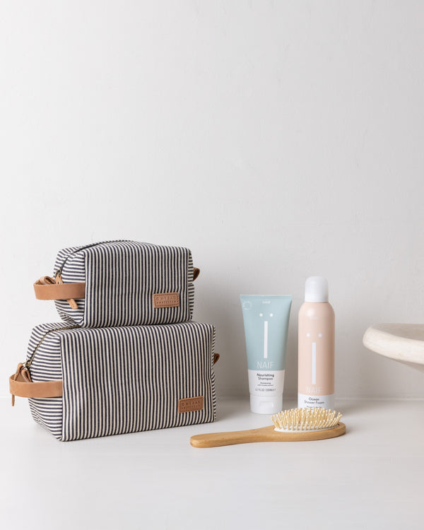 Ted Travel Case Large - cestovní pouzdro na kosmetiku