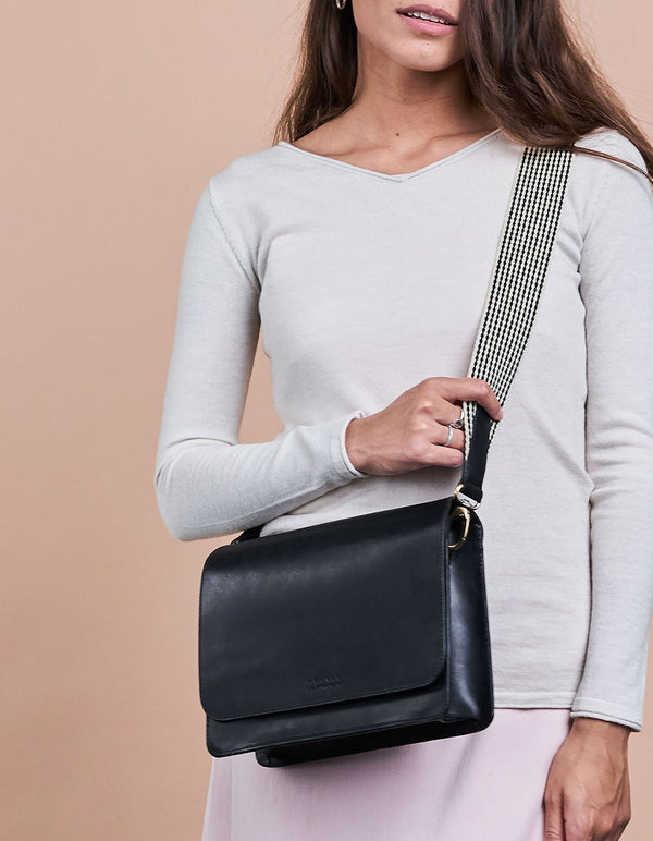 Audrey - kožená kabelka