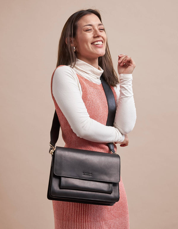 Harper - crossbody kožená kabelka ve stylu harmoniky