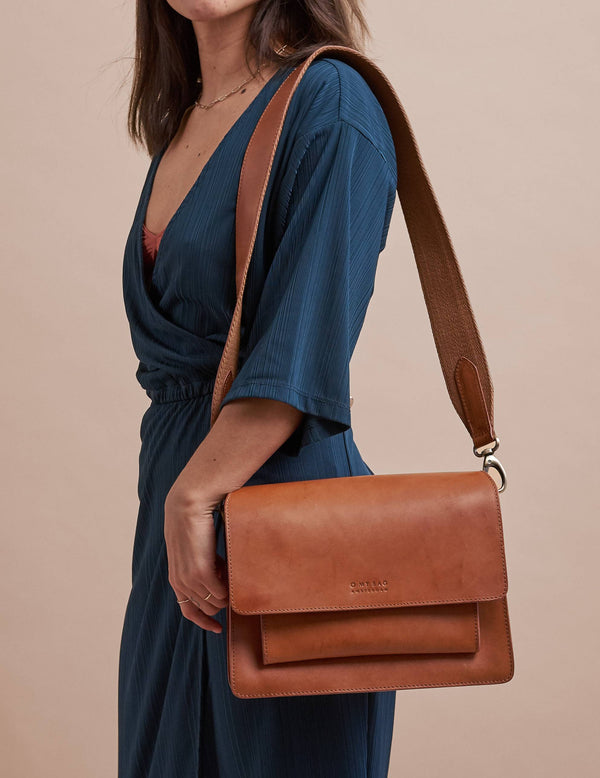 Harper - crossbody kožená kabelka ve stylu harmoniky