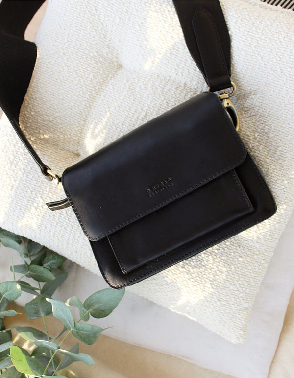 Harper Mini - Mini crossbody kožená kabelka ve stylu akordeonu