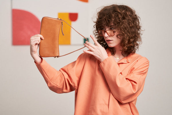 Taylor - mini kožená kabelka přes rameno