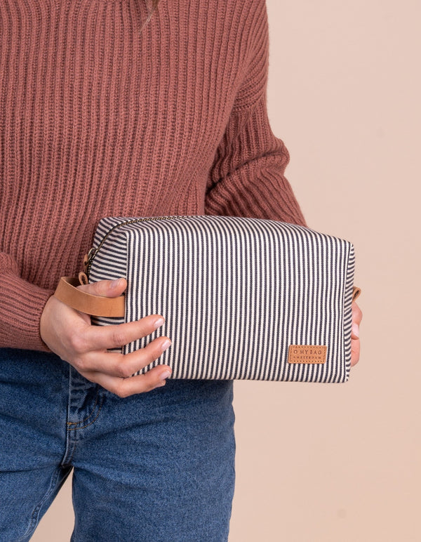 Ted Travel Case Large - cestovní pouzdro na kosmetiku