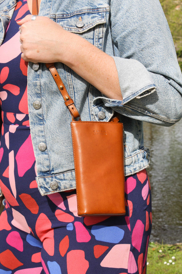 Charlie Phone Bag - kožené pouzdro na mobilní telefon