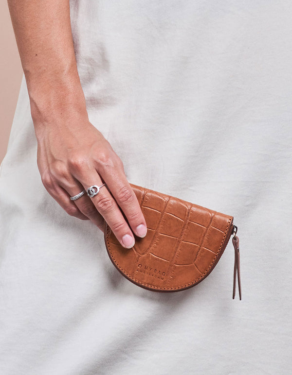 Laura Coin Purse - peněženka na mince ve tvaru půlměsíce